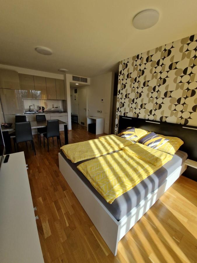 Appartement Diamond Bled Extérieur photo